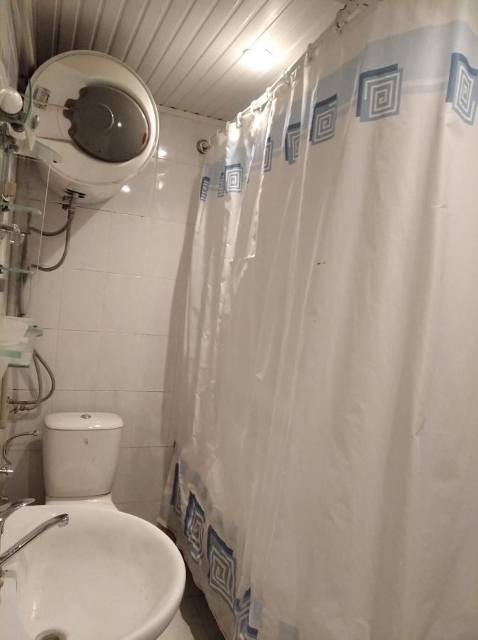 3 Room Apartment In Small Center Of Ereván Exterior foto