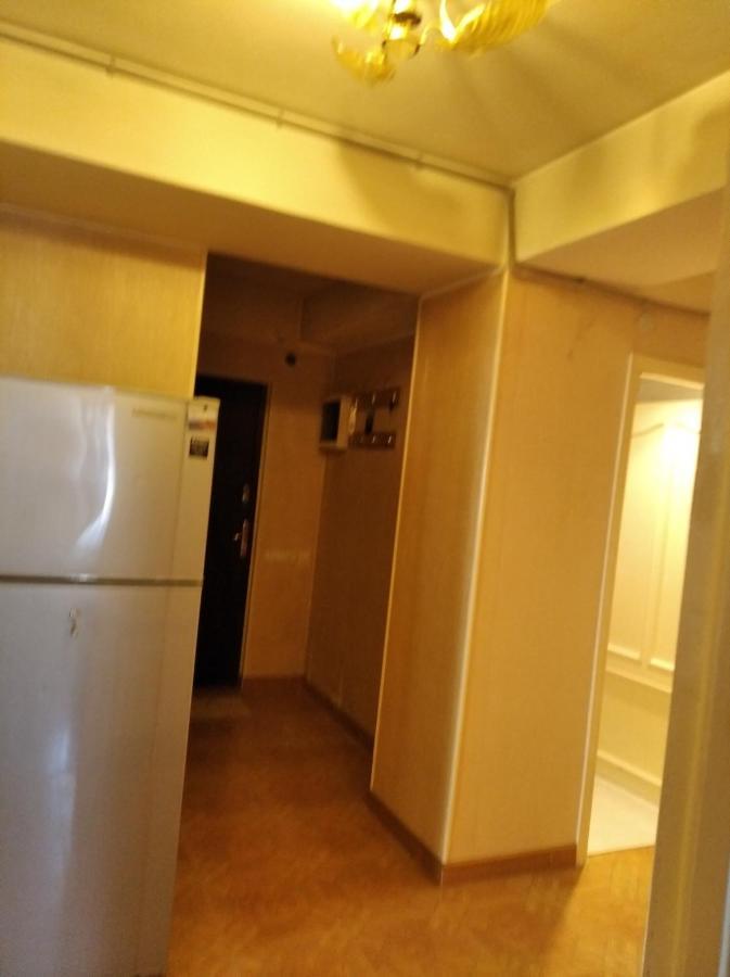 3 Room Apartment In Small Center Of Ereván Exterior foto